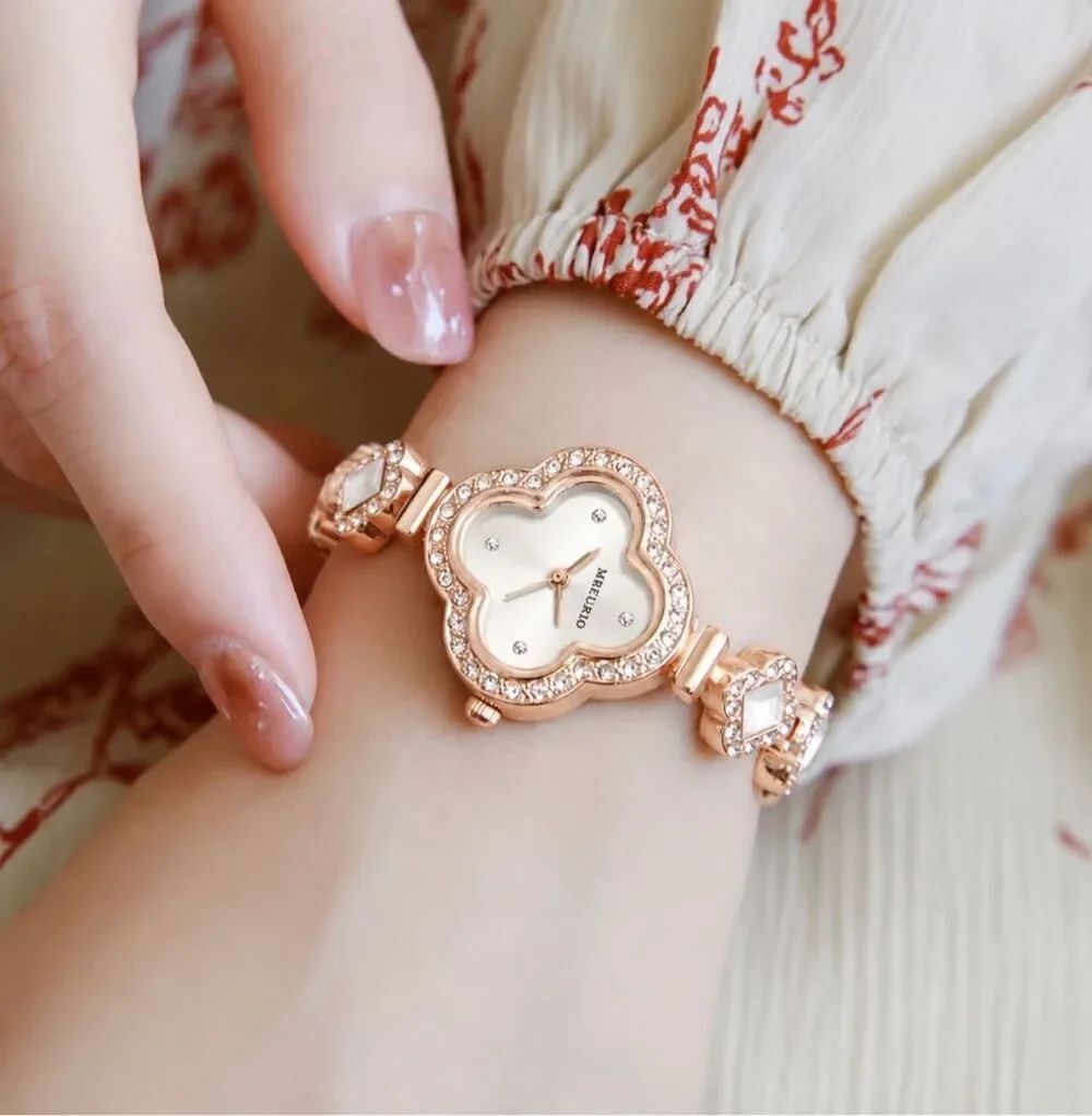 Italian Luxury Boutique White Crystal Clover Bracelet Watch Rose Gold Quartz